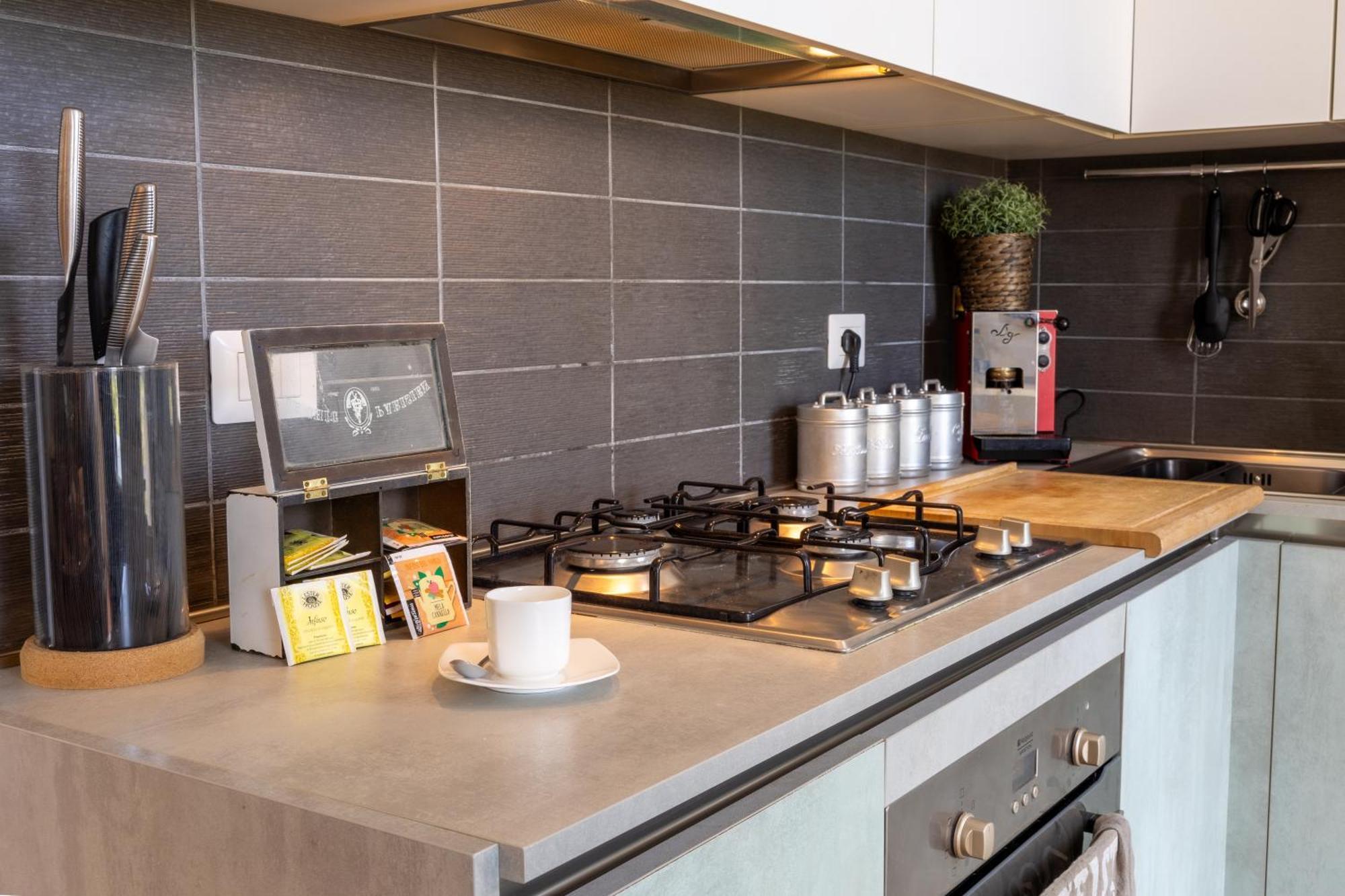 Belvedere Modern Apartment Con Parcheggio Gratuito 로마 외부 사진